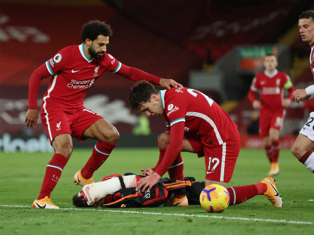 不如直接上点球大战!罗马诺:利物浦伤病人数已达8人以上 不如直接上点球大战!罗马诺:利物浦伤病人数已达8人以上