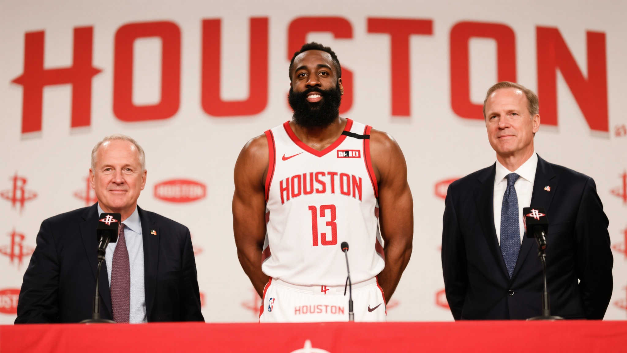 火箭最新动向:引入杜兰特,续签乌度卡与亚当斯 火箭最新动向:引入杜兰特,续签乌度卡与亚当斯