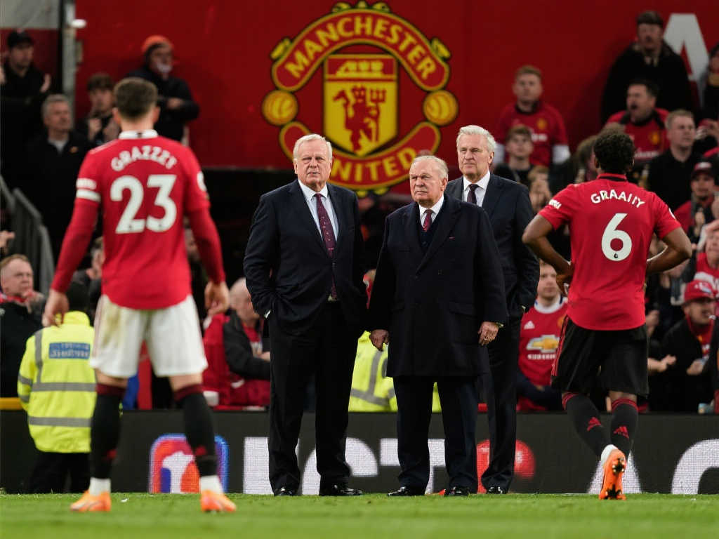 曼联主场安保升级，英媒：为防球迷过激行为保护球队